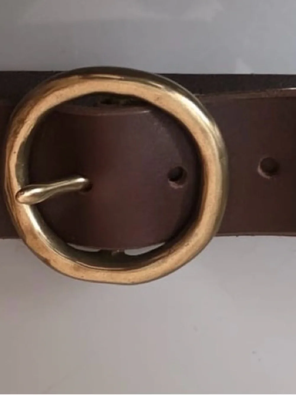 Women’s J Crew Dark Brown Leather Belt with Brass Ring Buckle. Size S. NWT - Picture 2 of 4